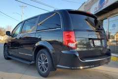 Minivan Rental